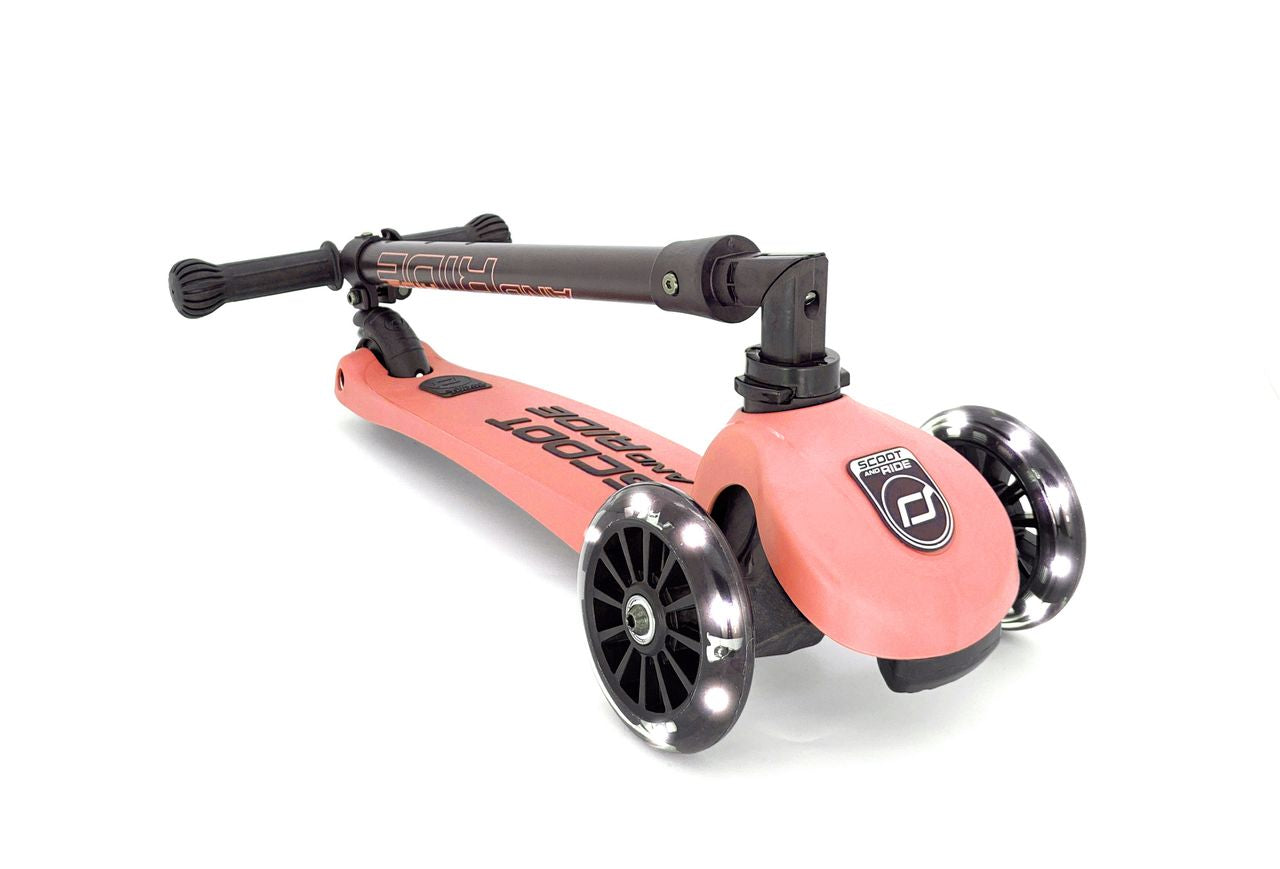 Highwaykick 3 LED Peach- Scoot&Ride