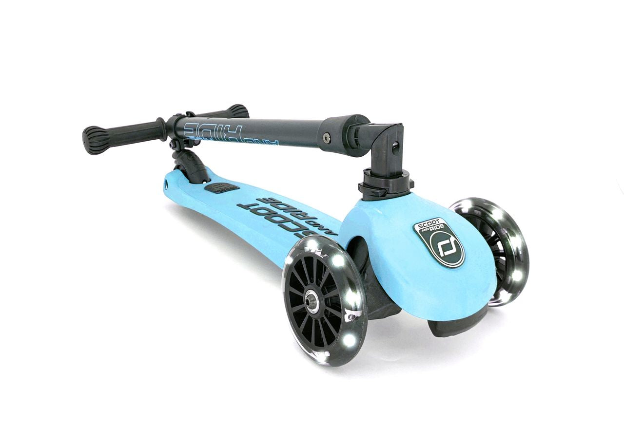 Highwaykick 3 LED Blueberry- Scoot&Ride