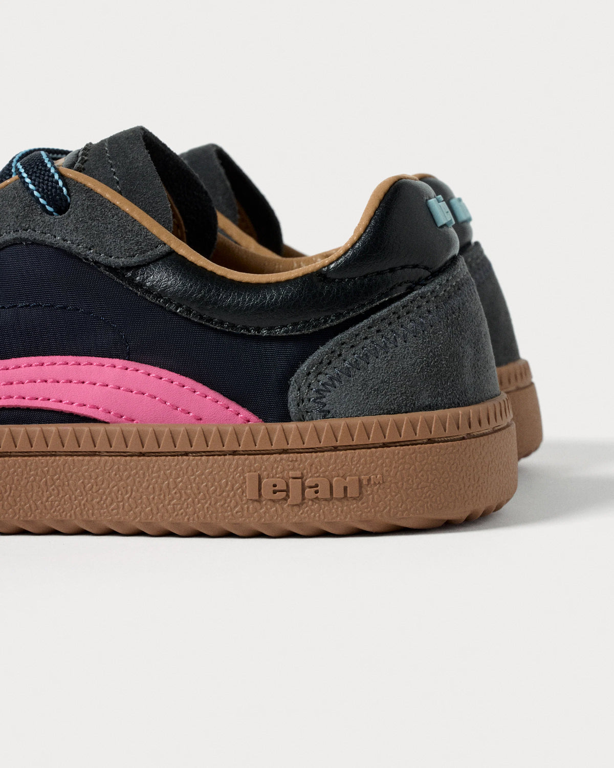 Zapatillas One Navy/ Electric pink- Lejan