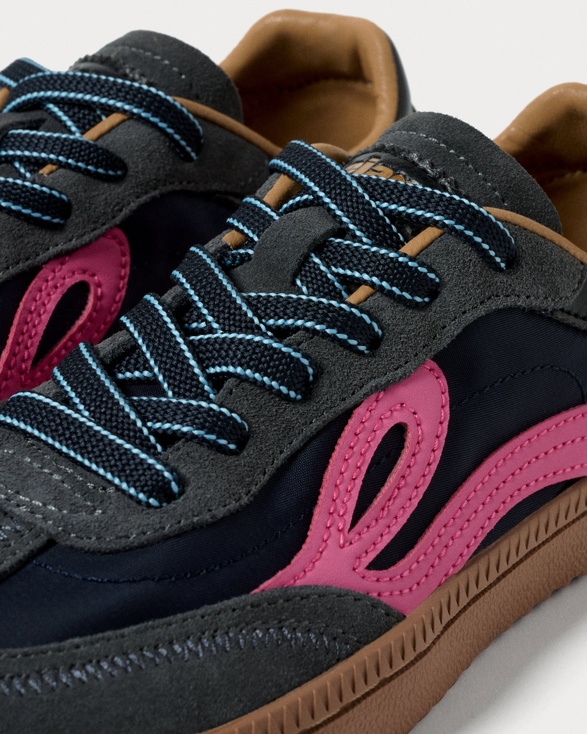 Zapatillas One Navy/ Electric pink- Lejan